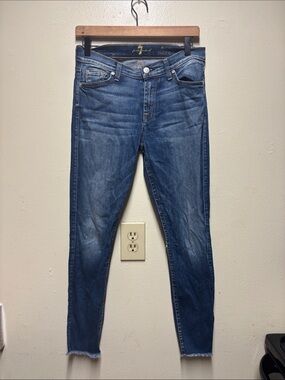 7 for all Mankind The ankle skinny women's 28 frayed bottom